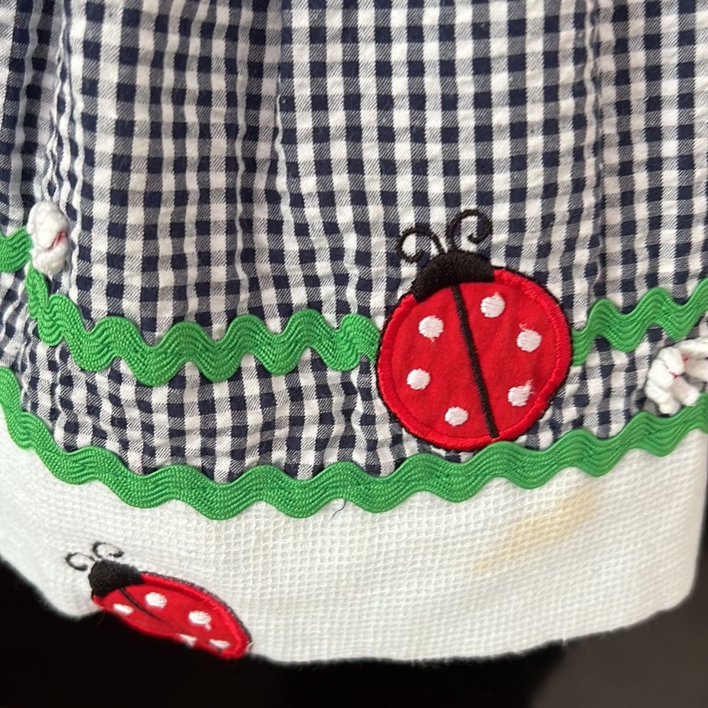 Cute dress with red bows - Picture 2 of 7